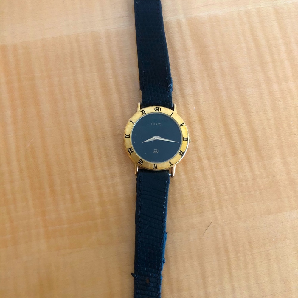 Vintage Gucci watch